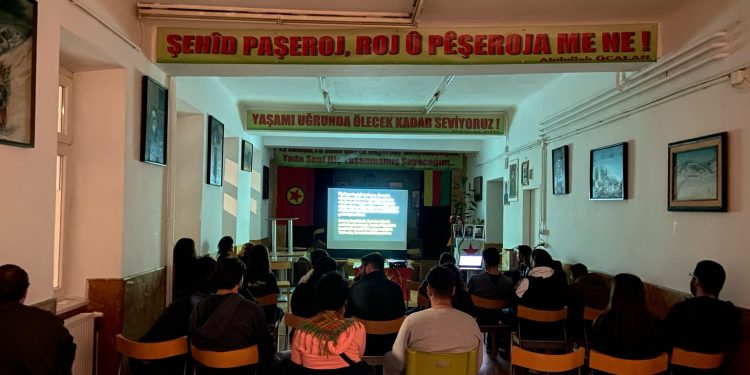 Viyana’da gençlik buluşması