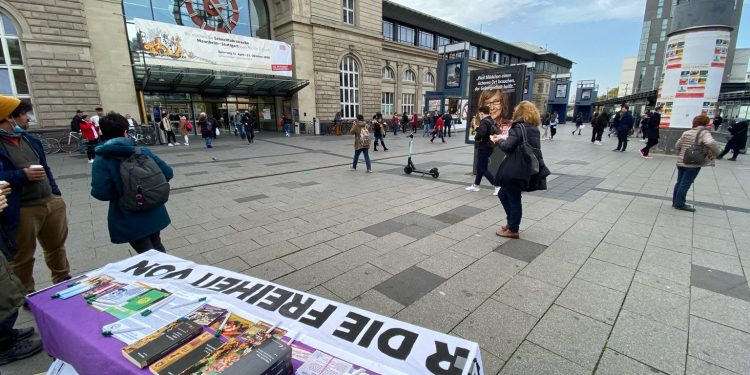 Mannheim ve Bensheim’de gençlerden “Öcalan’a Özgürlük” eylemleri