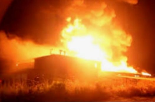 SON DAKİKA – Jinên Tîrêjên Rojê İnsiyatifinden zindanlar için eylemler: 13 araç yakıldı