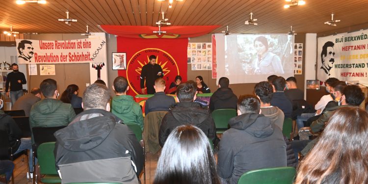 İsviçre TCŞ ilk konferansını gerçekleştirdi: “Hedef Rêber APO’nun fiziki özgürlüğü”