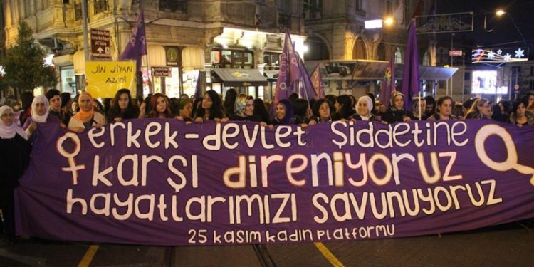 Kadınlar’dan faşist Soylu’ya cevap: Kadınlar devlet korumasında öldürüldü