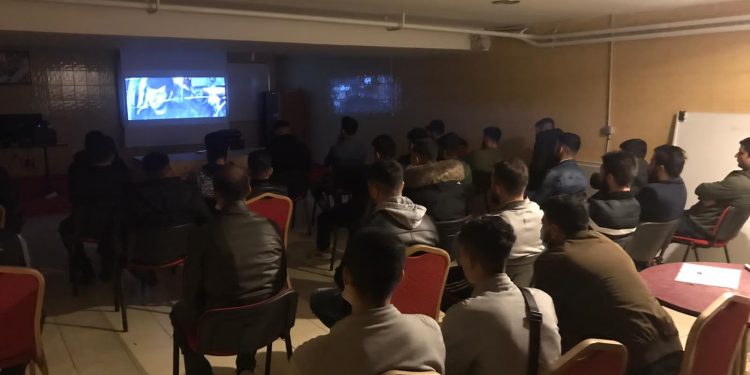 Paris’te gençlerden film gösterimi ve KDP işgaline tepki