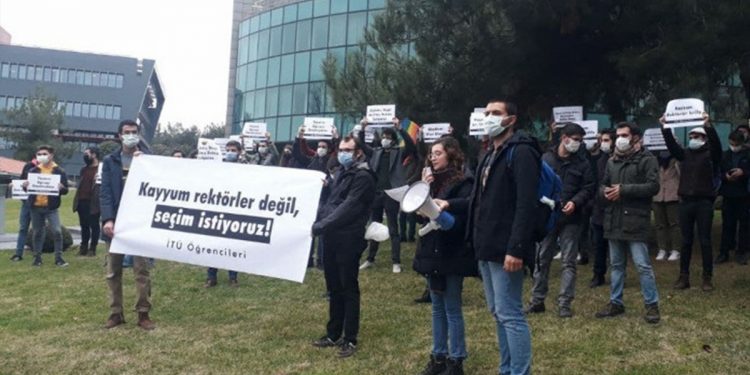 İTÜ öğrencileri: Bütün bileşenleri mücadeleye çağırıyoruz