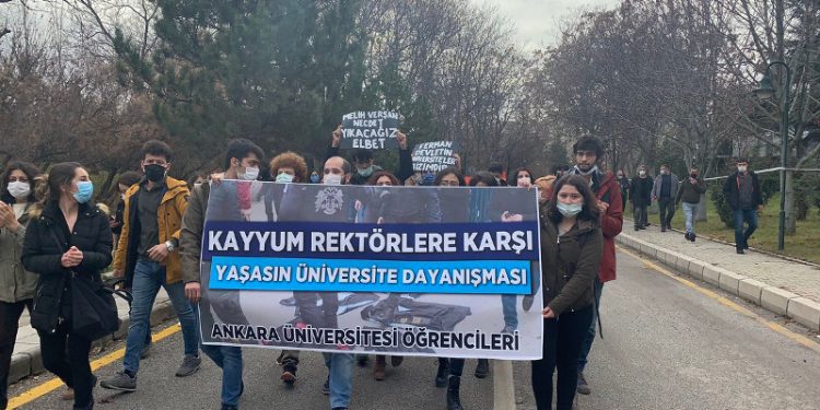 İTÜ öğrencileri: Bütün bileşenleri mücadeleye çağırıyoruz