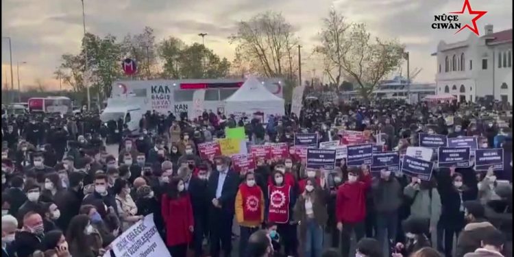 Boğaziçi öğrencileri direnişi bırakmıyor – YENİLENDİ