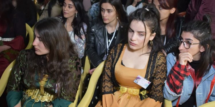 Jinên Ciwanên Tekoşer 3’üncü konferansını gerçekleştiriyor