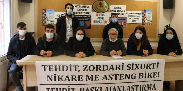 İstanbul gençlik meclisi: Ne yaparlarsa yapsınlar geri adım atmayacağız