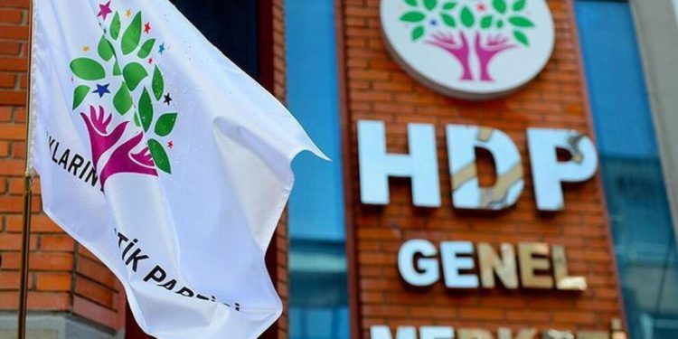 HDP MYK: Her saldırı gençlerin ve kadınların öfkesini daha da büyütüyor