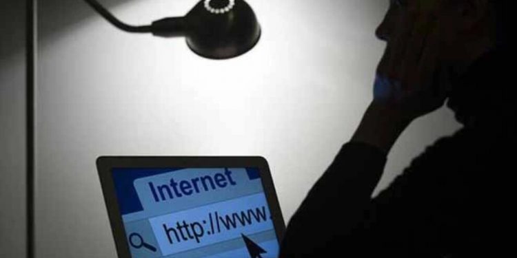 Amed’de 7 yurttaş rehin alındı