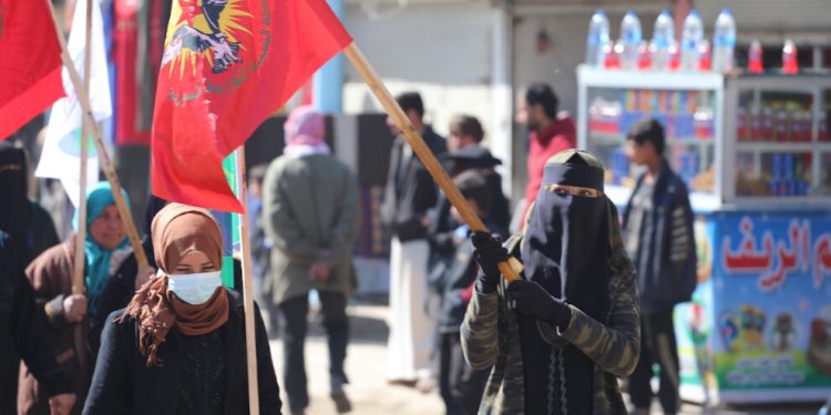 Dêrazor gençliğinden QSD’yi sahiplenme yürüyüşü