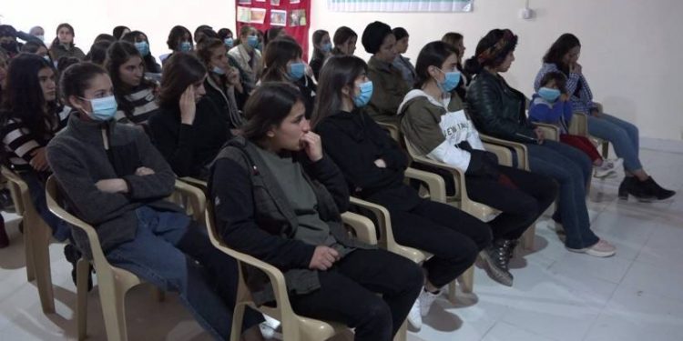 Mexmûr’da genç kadınlar yıllık toplantılarını aldı