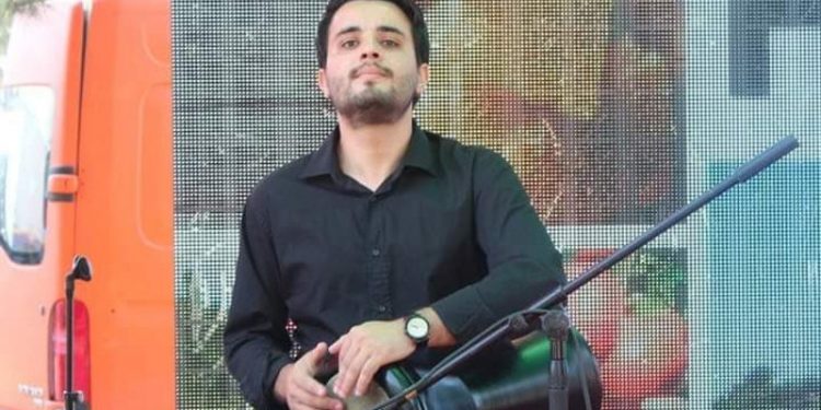 Bir müzisyen daha geçinemediği için intihar etti