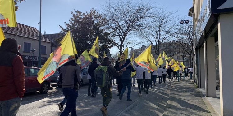 YENİLENDİ – Marsilya ve Paris’te gençlik işgal saldırılarına karşı alanlarda