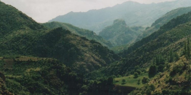 “Zamana ve her şeye inat yaşayanlar – 3”