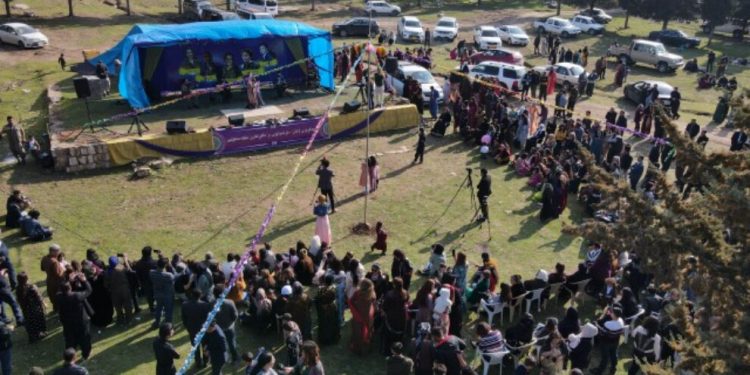 Başûrê Kurdistanlı kadınlar alanlardaydı