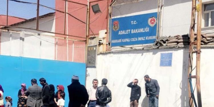 Colemerg’de bir tutuklunun intihar ederek öldüğü iddia edildi