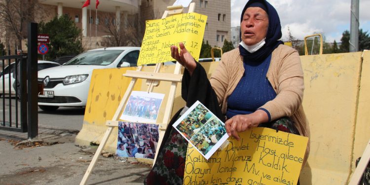 Anne Emine Şenyaşar’ın ‘adalet’ nöbeti 17’nci günde