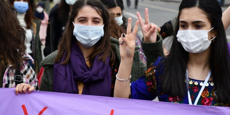 Dünya Emekçi Kadınlar Günü- ‘Erkek Egemenliği Yeneceğiz’