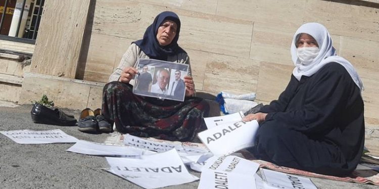 Eylemin 5’inci gününde Emine Şenyaşar: Adalet betonun altındaysa oradan çıkaracağım