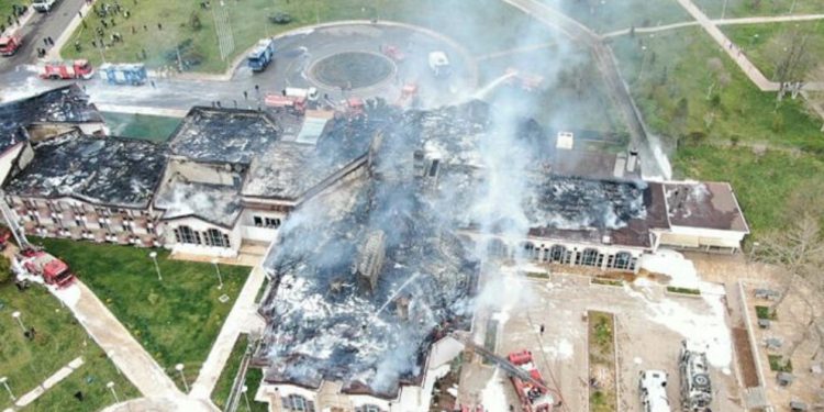 SON DAKİKA – Ş. Bargıran Erkendi İntikam Birimi İzmir ve Êlih’de EYP ile vurdu