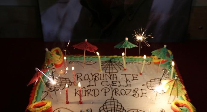 İstanbul’da 4 Nisan vesilesiyle kutlama yapıldı