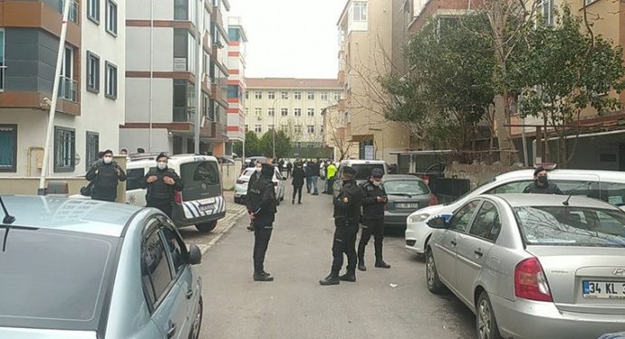 Avukatlık bürosuna silahlı saldırı; 2 kişi öldü, 3 kişi yaralandı