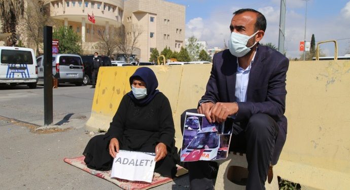 “İnsanlık suçunu işleyenler yakalanıncaya kadar ‘Adalet’ nöbetine devam edeceğiz”