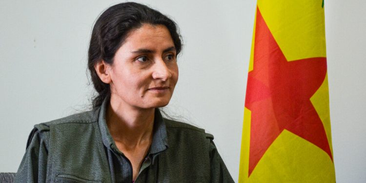 Besê Hozat: Kadın zaten mücadelesiyle faşizmin köküne kibrit suyu döküyor