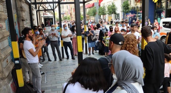 Kürtçe müzik yaptıkları için engellenen müzisyenler: Her koşulda seslendireceğiz