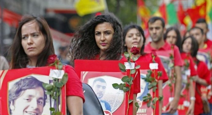 SGDF, Suruç’da yaşamını yitirenler için Kadıköy’den Ankara’ya yürüyor