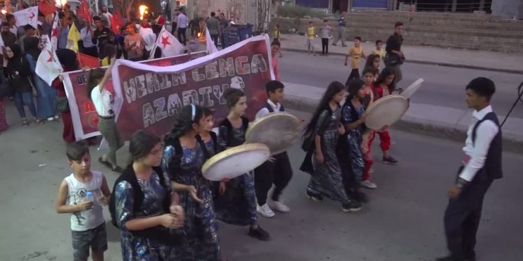 Qamişlo gençliği KDP ihanetine karşı yürüdü