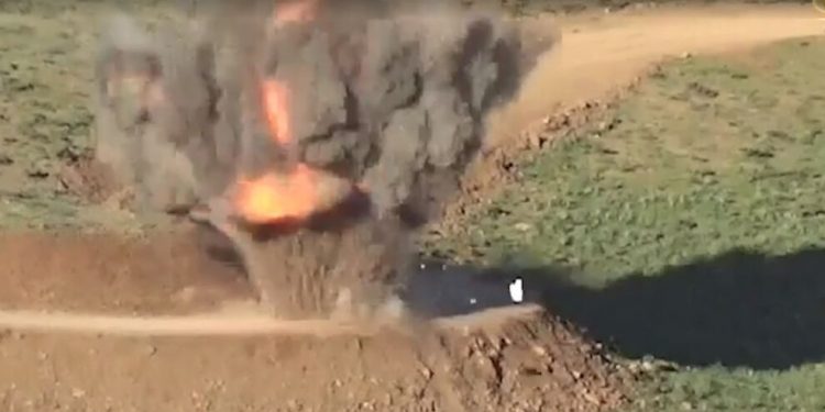 SON DAKİKA – Gerilla işgalci TC askerine ait aracı vurdu; Çok sayıda işgalci cezalandırıldı