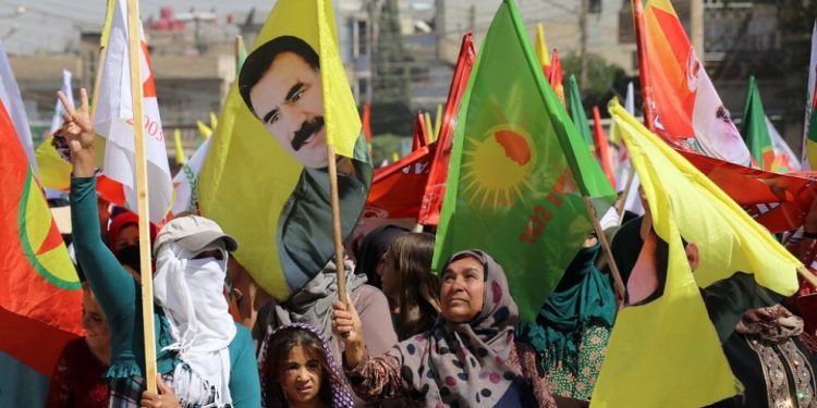 İşgalci TC’nin saldırıları Qamîşlo ve Reqa’da protesto edildi