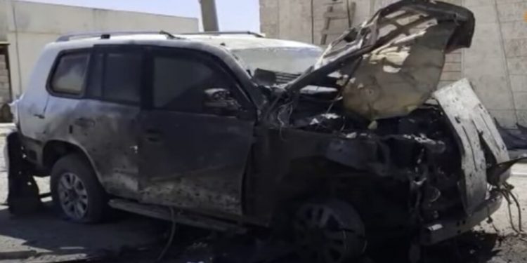 Qamişlo’da işgalci Türk ordusu bir aracı daha vurdu