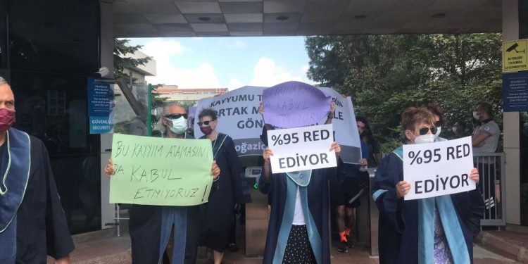 Boğaziçi Akademisyenleri: Kayyumlar gidecek, biz kalacağız!