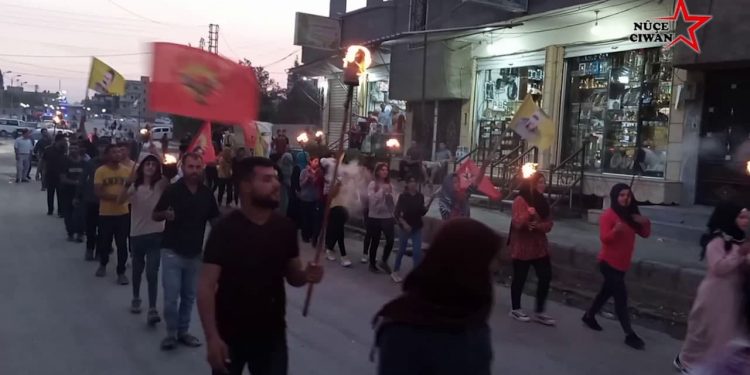 Hesekê gençliğinden meşaleli yürüyüş