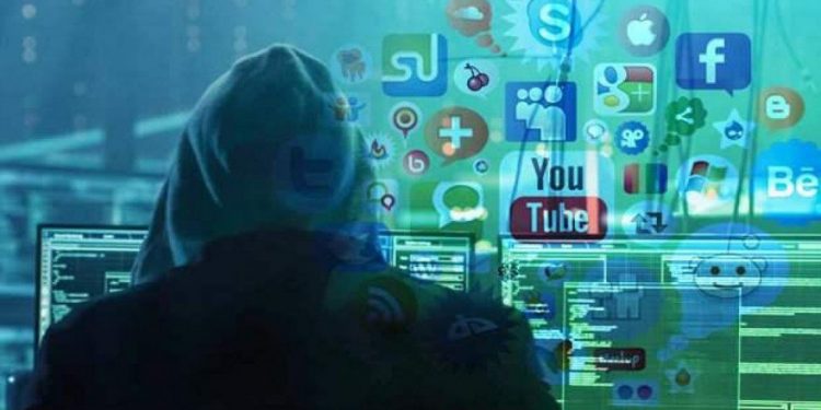 “Sanal Medya Muhalifliği”