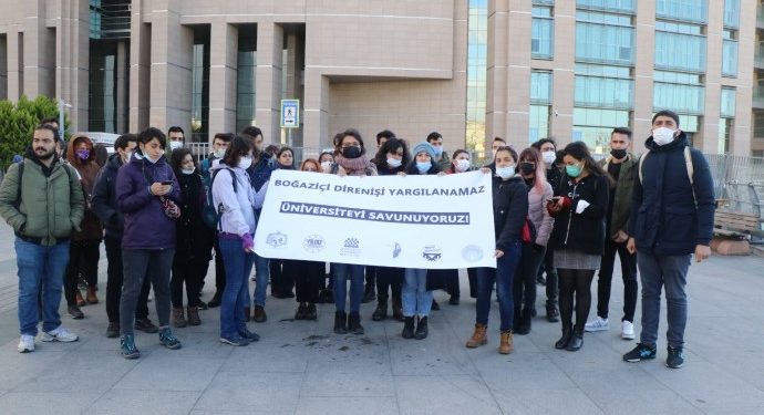 Boğaziçi öğrencileri: Saray rejimi adeta kampüs kampüs öğrenci avına çıkmış durumda