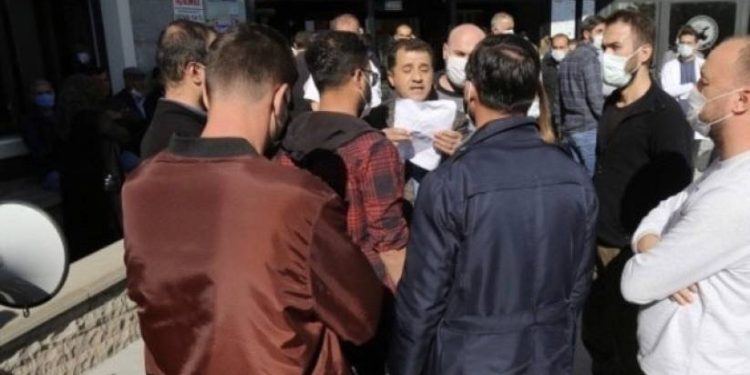 Wan’da iki kişi gözaltına alındı