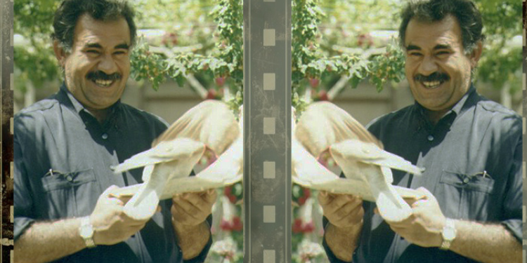 “Devrim büyük bir gönüllülük olayıdır”