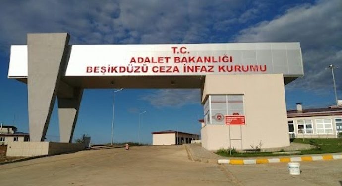 Gardiyanlar tutukluları tehdit etti: Buradaki tüm kuralları biz belirleriz