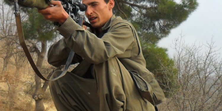 SON DAKİKA – Gerilla yine vurdu – Kepçe ve operatörü imha edildi!