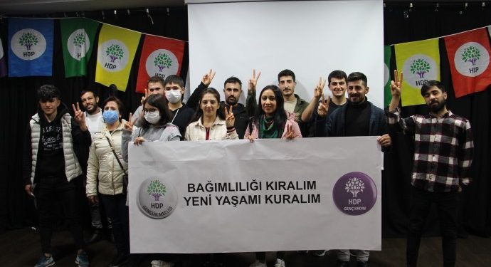 HDP Gençlik Meclisi’nden uyuşturucu ve fuhuşa karşı halk buluşması