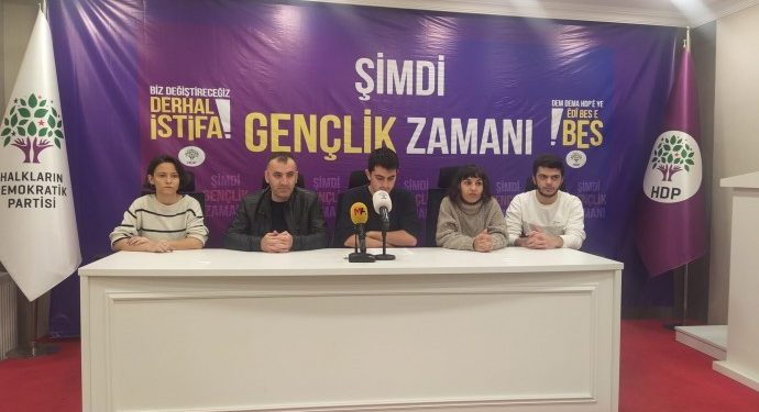 Gençlik Meclisi’nden “Şimdi gençlik zamanı” şiarıyla düzenlenecek kongreye çağrı