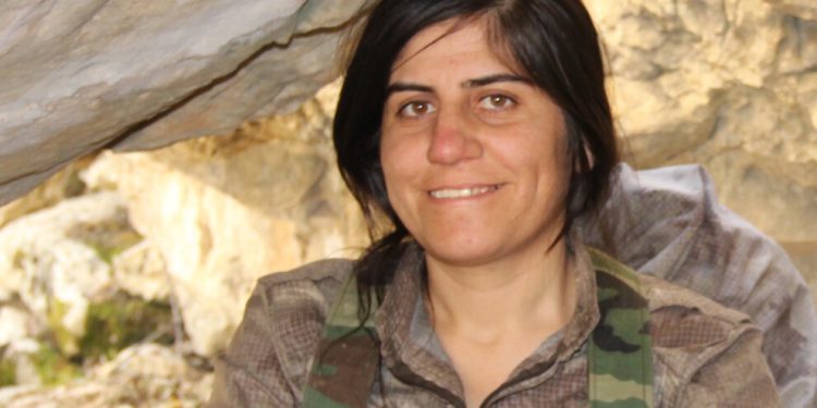 YJA Star savaşçısı Viyan Soran: Özgür kadının kimliğini Sara hevalin şahsında öğrendik