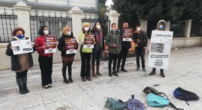 Liseli öğrenciler: Niteliksiz, çağdışı ve eşit olmayan bu sistemin altında kalmayacağız