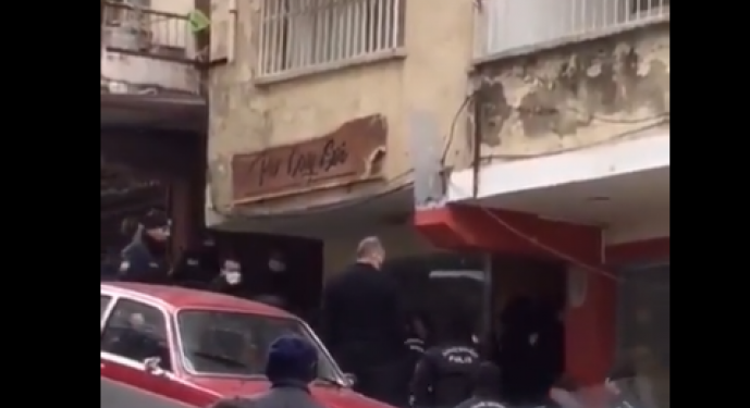 Faşist polis Partîzan ve YDG’li gençlerin etkinliğini bastı – 30 gözaltı