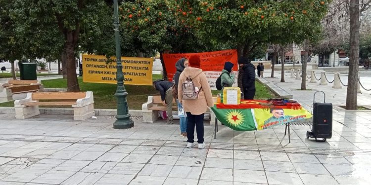 Atina’da TCŞ’nin başlattığı stant çalışması devam ediyor