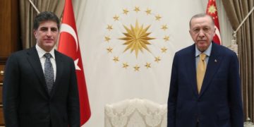 İşgal saldırıları ardından, faşist şef ve ihanetçi Barzani aynı karede görüntülendi