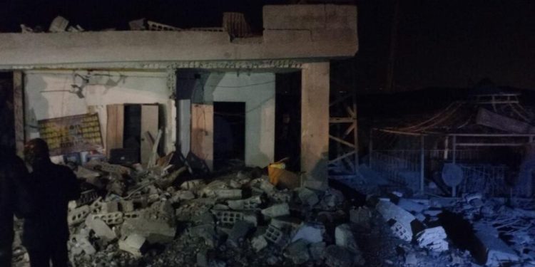 İşgalci TC Dêrik’e bağlı birçok köyü bombaladı